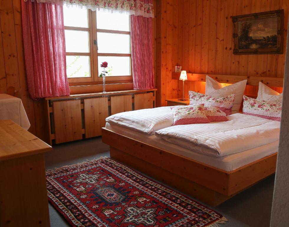 Landhaus Alpina Hostal Mittersill Habitación foto