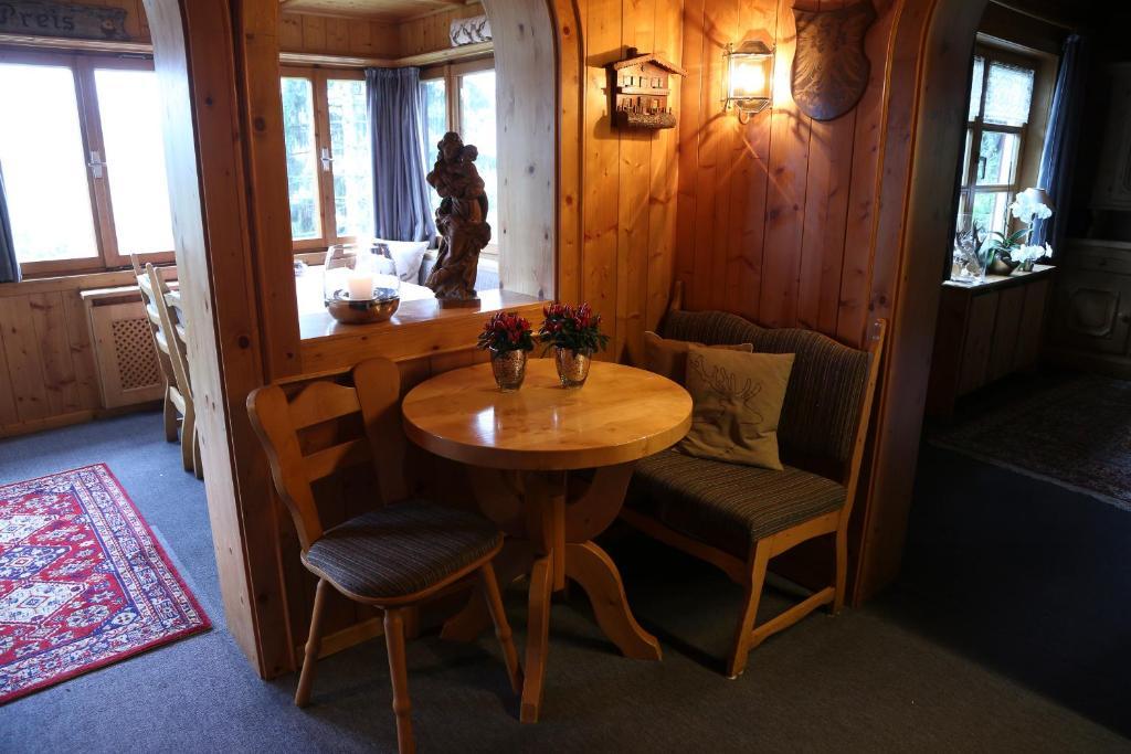 Landhaus Alpina Hostal Mittersill Exterior foto